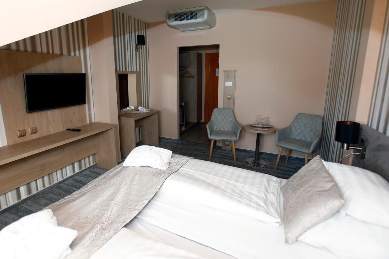 Wellness Hotel Laroba Alsóörs Zewnętrze zdjęcie