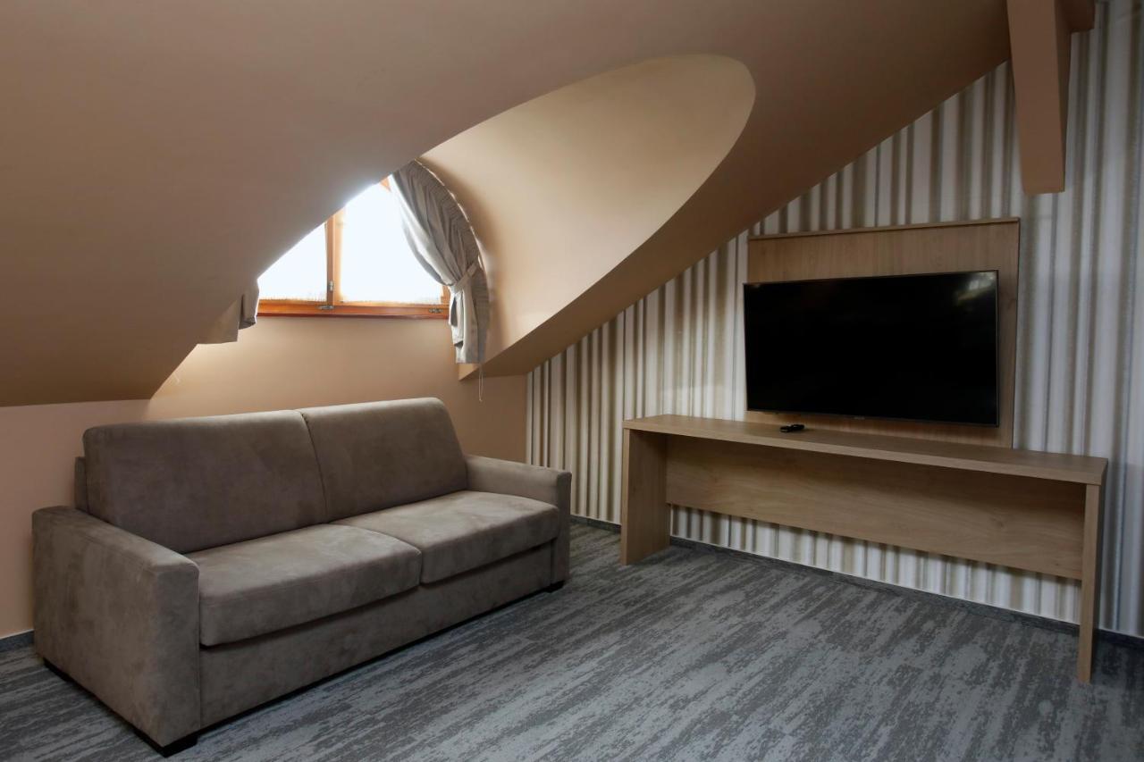 Wellness Hotel Laroba Alsóörs Zewnętrze zdjęcie