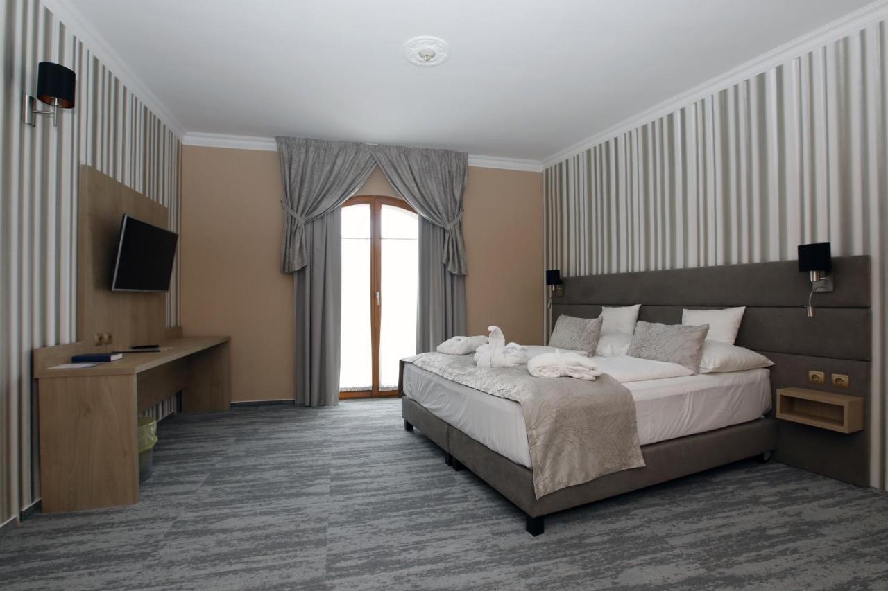 Wellness Hotel Laroba Alsóörs Zewnętrze zdjęcie