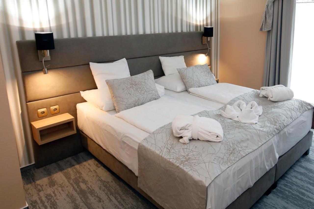 Wellness Hotel Laroba Alsóörs Zewnętrze zdjęcie