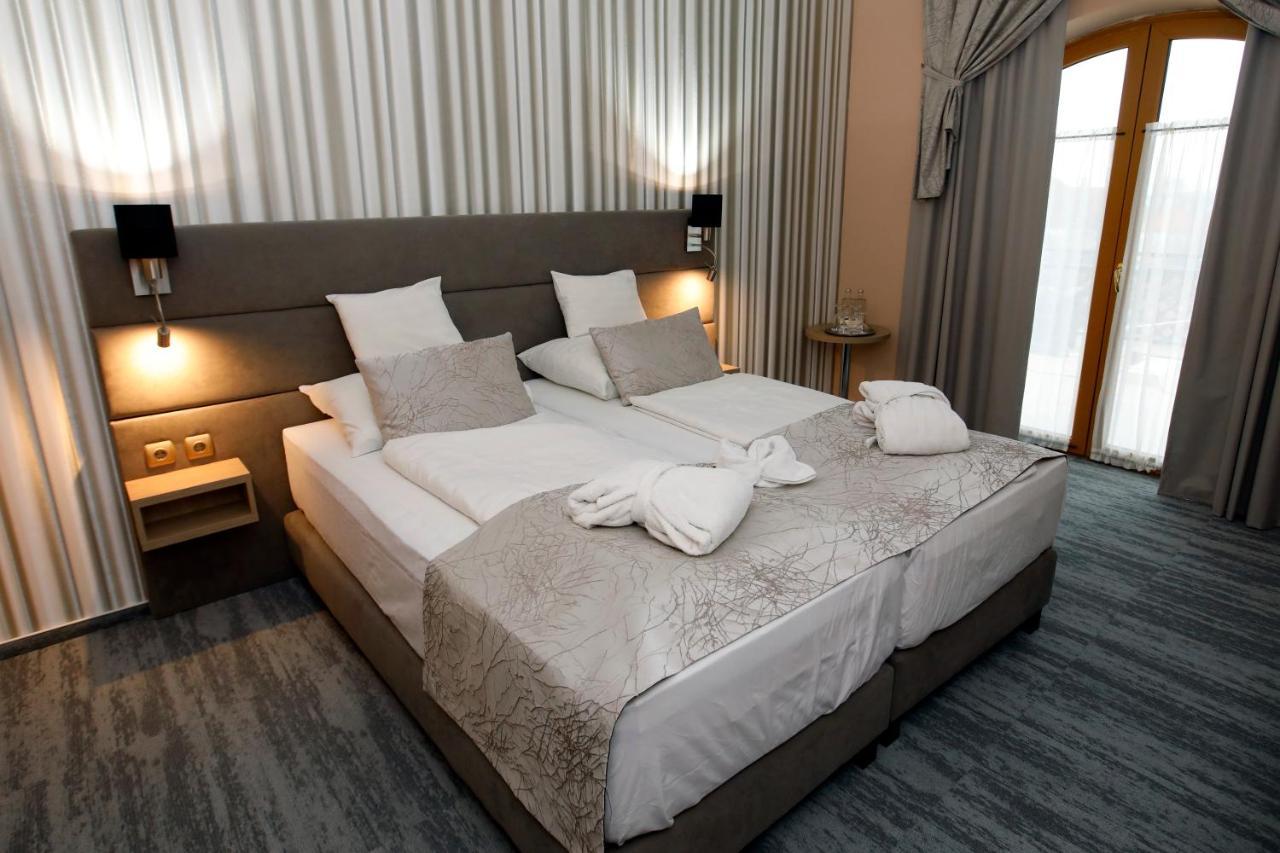 Wellness Hotel Laroba Alsóörs Zewnętrze zdjęcie