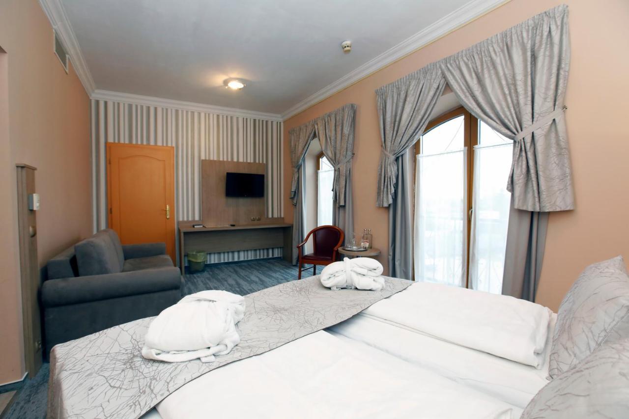 Wellness Hotel Laroba Alsóörs Zewnętrze zdjęcie